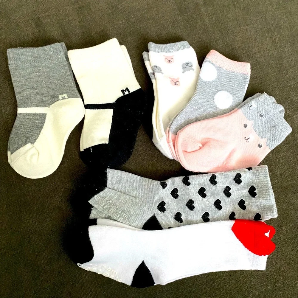 Carter's baby girl sock bundle